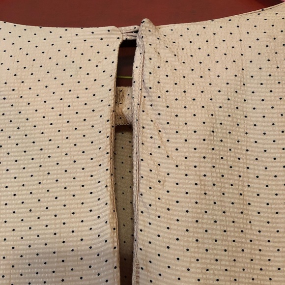 Salmon blush and navy polka dot blouse - Picture 5 of 8